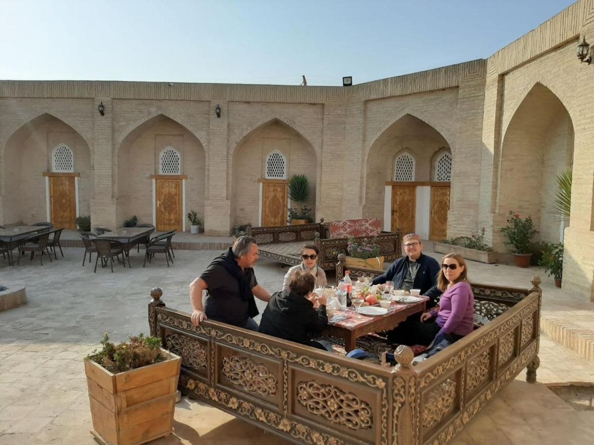 Muso To'Ra Hostel Khiva Buitenkant foto