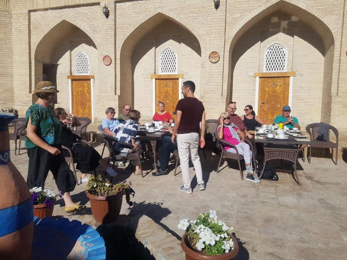 Muso To'Ra Hostel Khiva Buitenkant foto