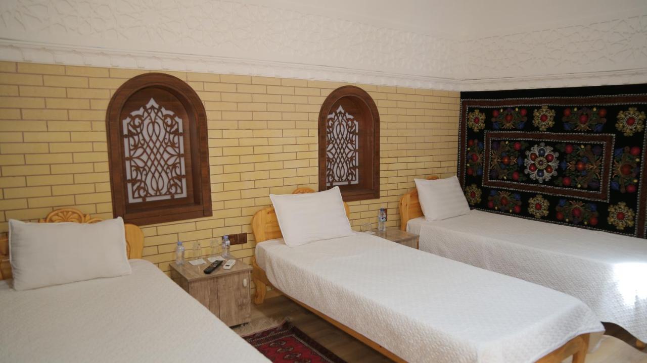 Muso To'Ra Hostel Khiva Buitenkant foto