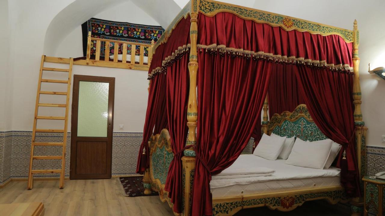 Muso To'Ra Hostel Khiva Buitenkant foto