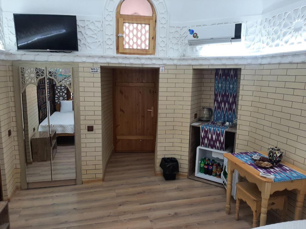 Muso To'Ra Hostel Khiva Buitenkant foto